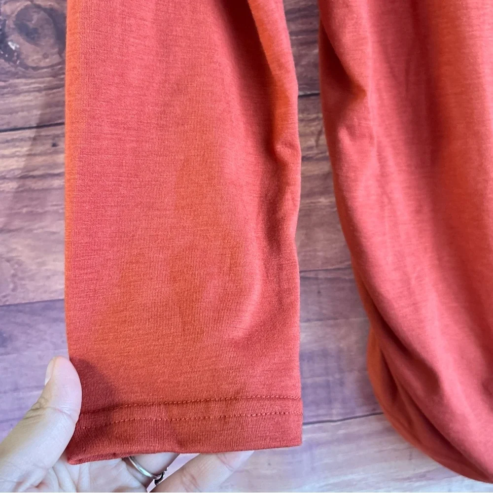 GINKANA Maternity Shirts Square Neck Slim Fit Tee Top Pregnancy - Picture 4 of 8